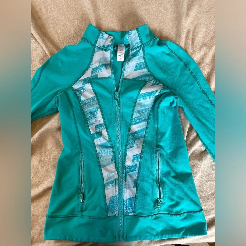 Ivivva Perfect Your Practice Blue Girls Full Zip Jacket - Picture 8 of 8